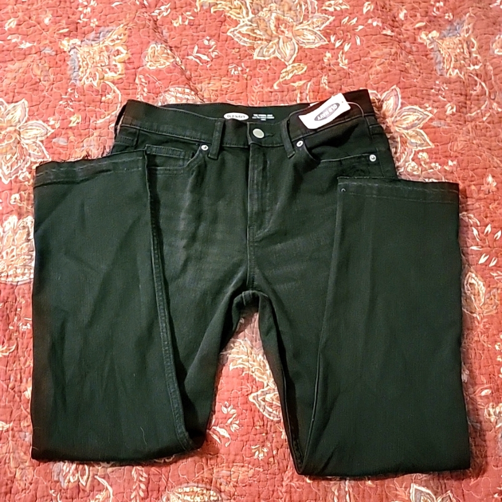 🦇Old Navy Power Jean,  Black. Size 6